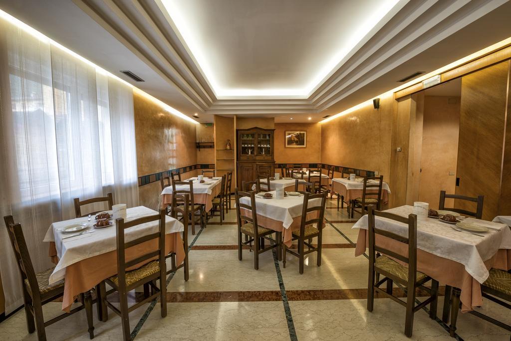 Hotel Drago Медзокорона Экстерьер фото